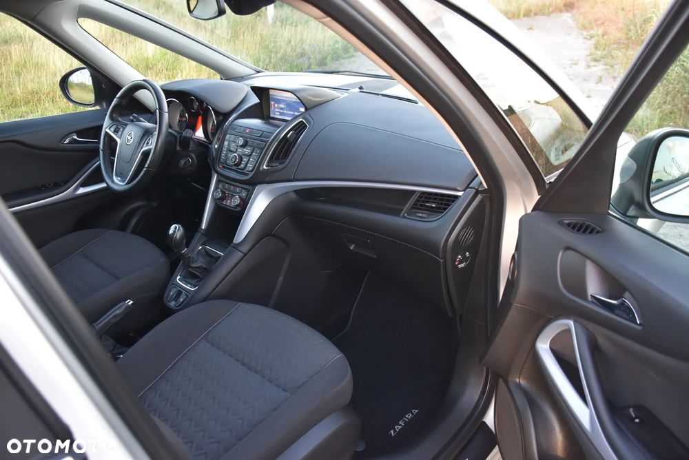 Opel Zafira Tourer 1.4 Turbo Innovation - 16