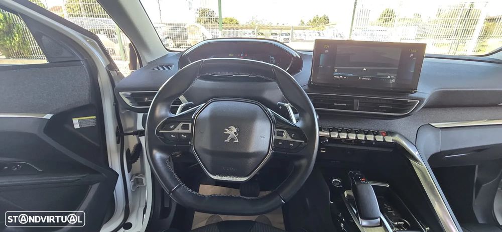 Peugeot 3008 Plug-In Hybrid 225 e-EAT8 Allure Pack - 23