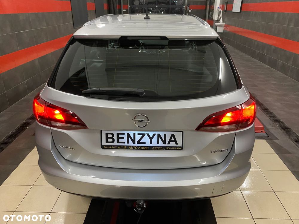 Opel Astra V 1.4 T Dynamic - 9