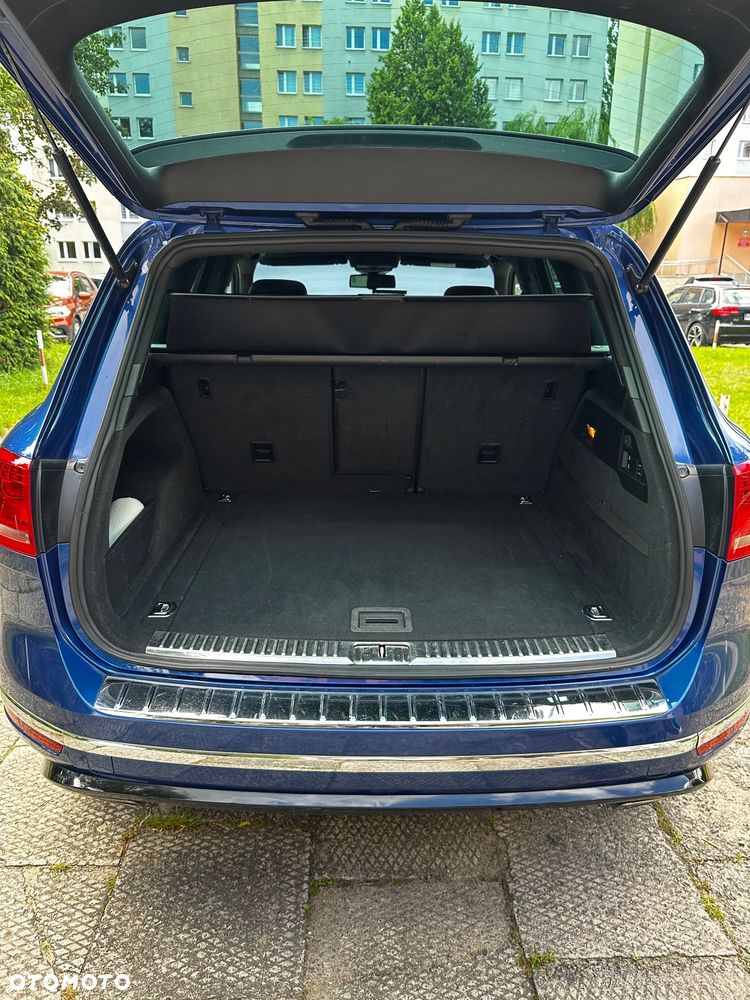 Volkswagen Touareg 3.0 V6 TDI BMT Perfectline R-Style - 28