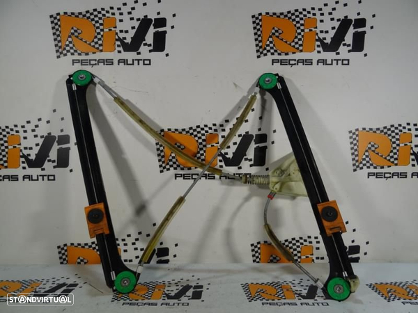 Elevador De Vidro Frente Direito Audi A3 Sportback (8Pa)  8P4837462a /