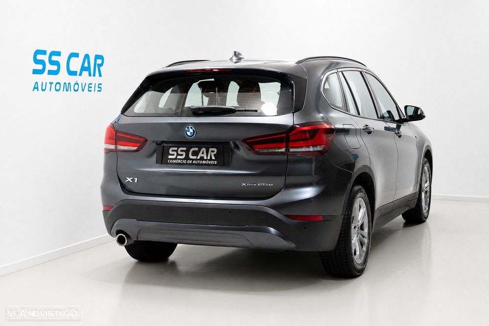 BMW X1 25 e xDrive Corporate Edition - 7