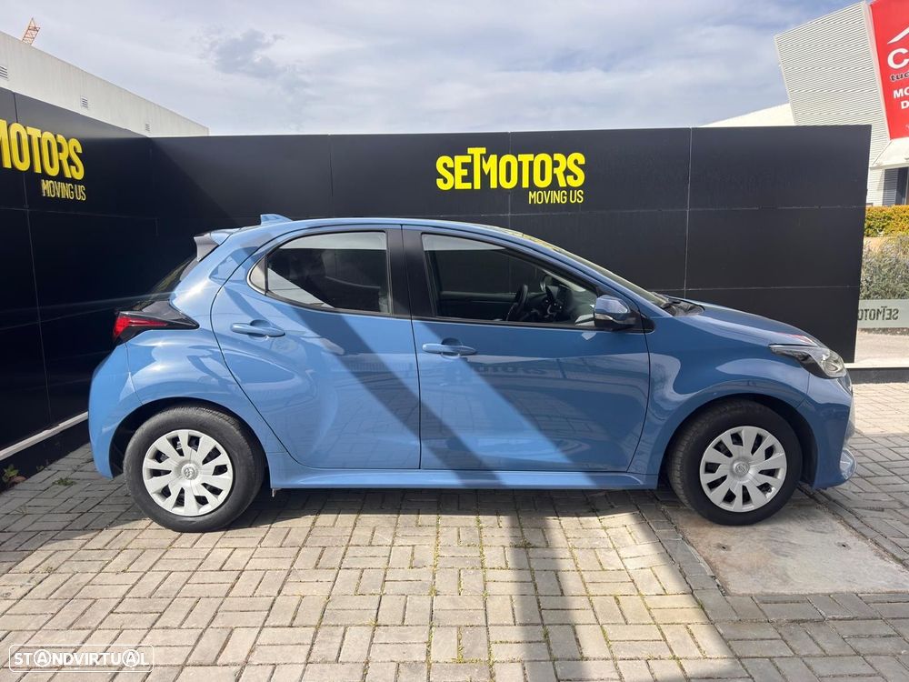 Toyota Yaris 1.5 HDF Comfort Plus - 4