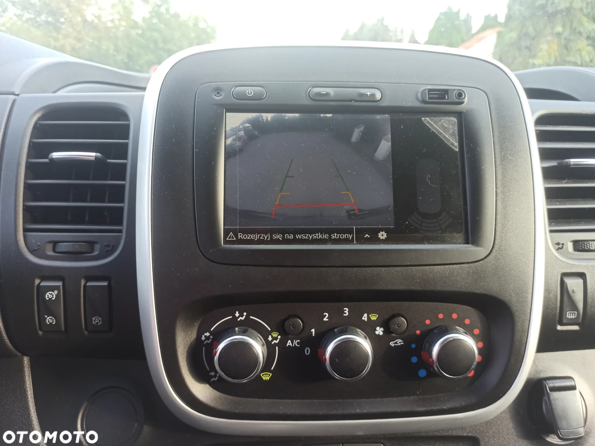 Renault Trafic Grand SpaceClass 2.0 dCi - 20
