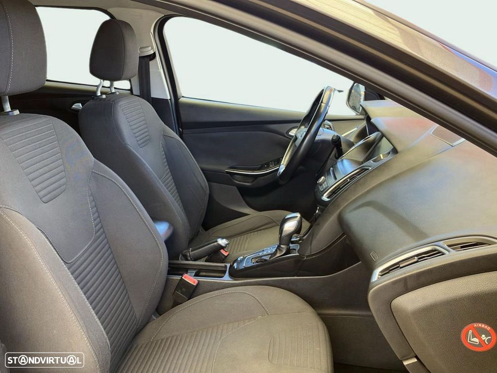 Ford Focus SW 1.5 TDCi Titanium DPS - 16