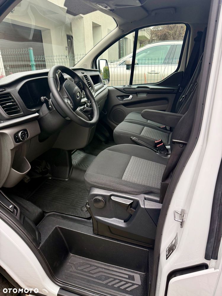 Ford Transit Custom - 27