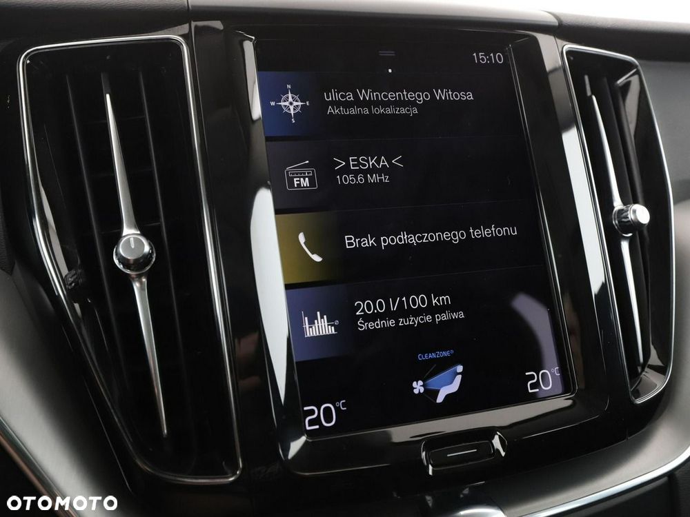 Volvo XC 60 T6 AWD Recharge Geartronic Inscription Expression - 24