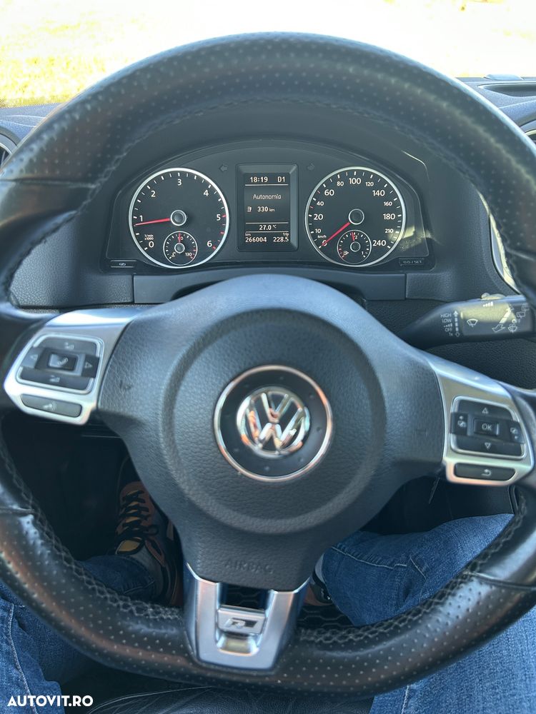 Volkswagen Tiguan - 10