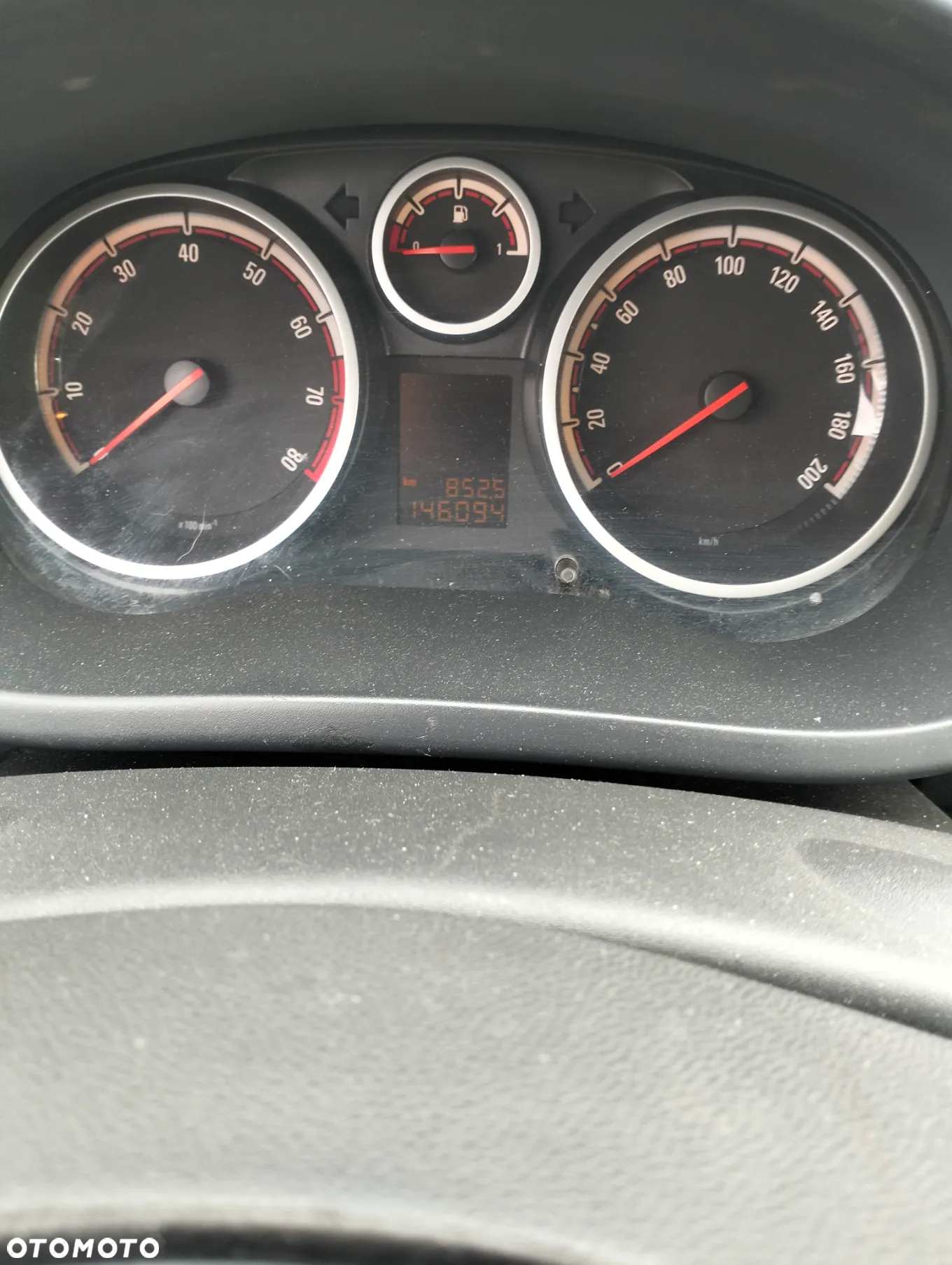 Opel Corsa 1.4 16V Cosmo - 6