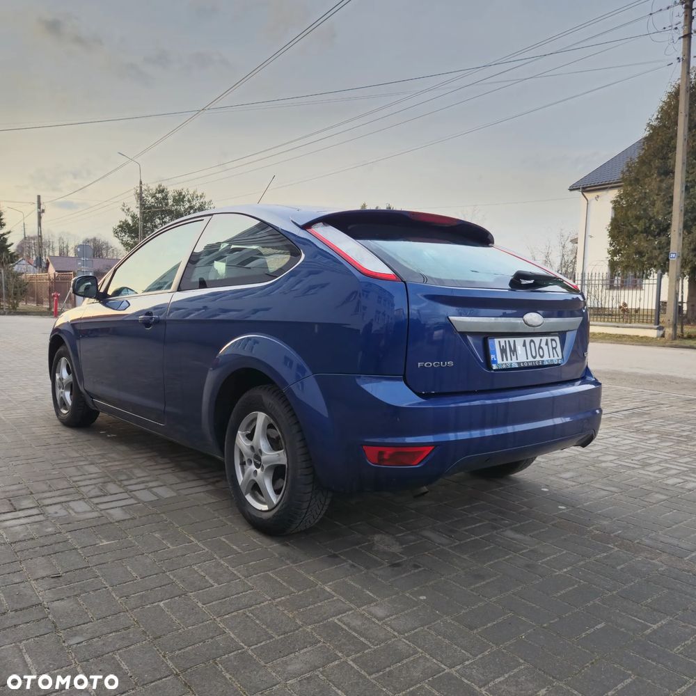 Ford Focus 1.6 TDCi DPF Ambiente - 4