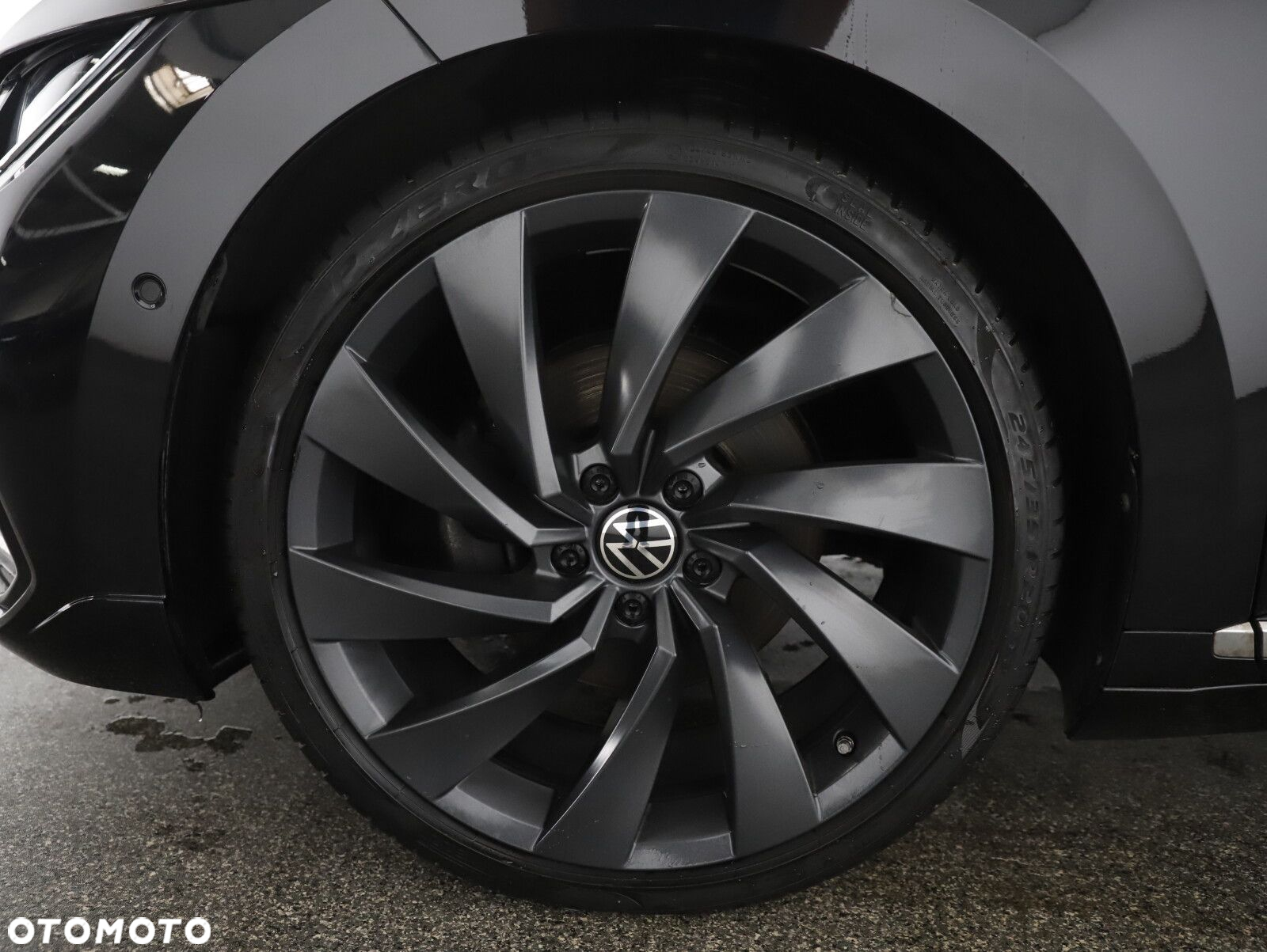 Volkswagen Arteon 2.0 TDI 4Motion R-Line DSG - 29