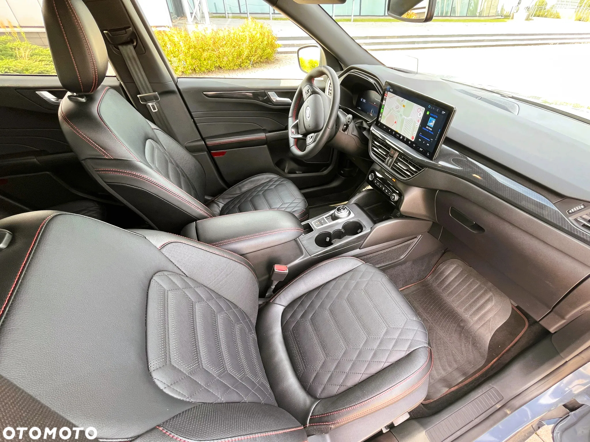Ford Kuga - 14