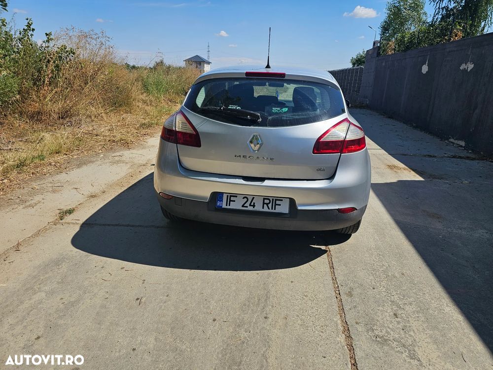 RENAULT Megane 2011 — imagine 3