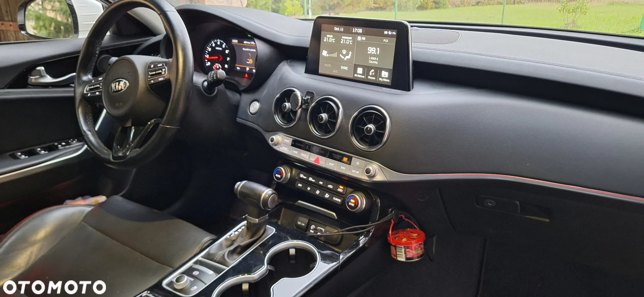 Kia Stinger - 26
