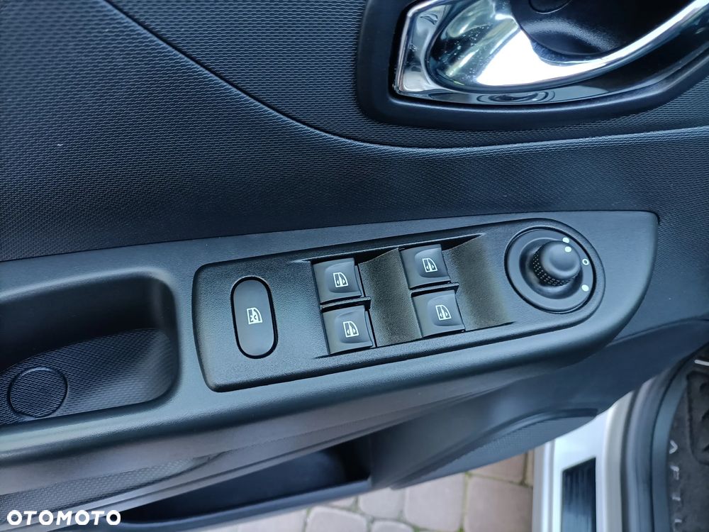 Renault Captur 0.9 Energy TCe Life - 12