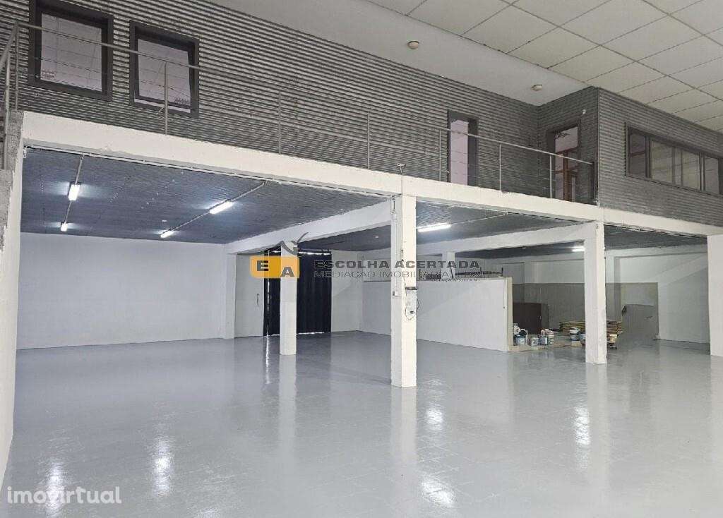 Armazém renovado em Perafita - Grande imagem: 3/15