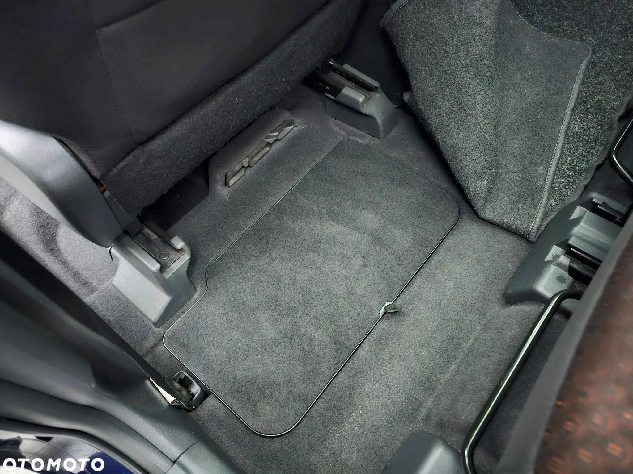 Toyota Verso 1.8 Sol plus NAVI 7os MS - 27