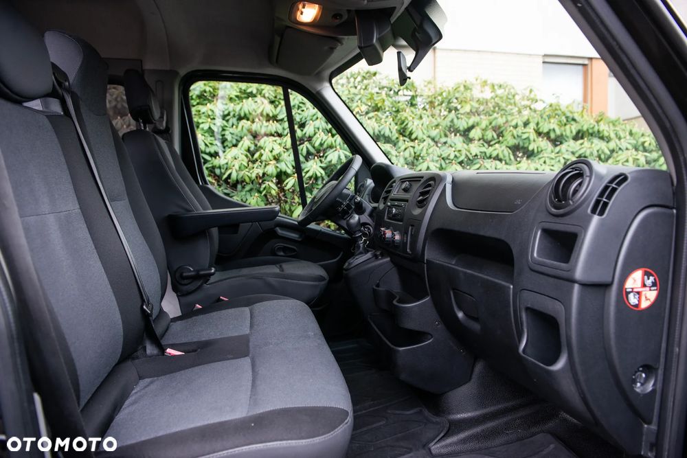 Renault Master ENERGY L2H2 VA 9-Sitzer - 33