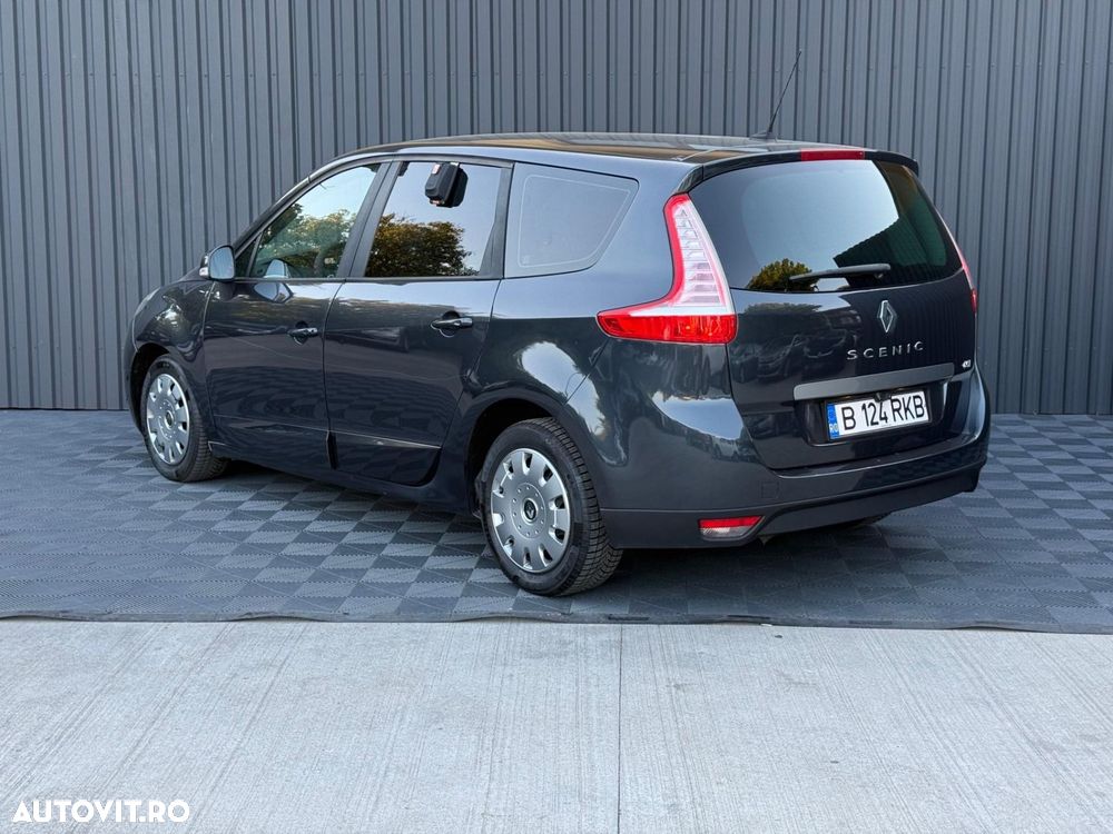 Renault Scenic - 5