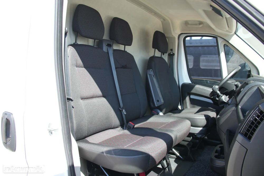Opel Movano Isotérmica L3H2 2.2D 140cv - 12