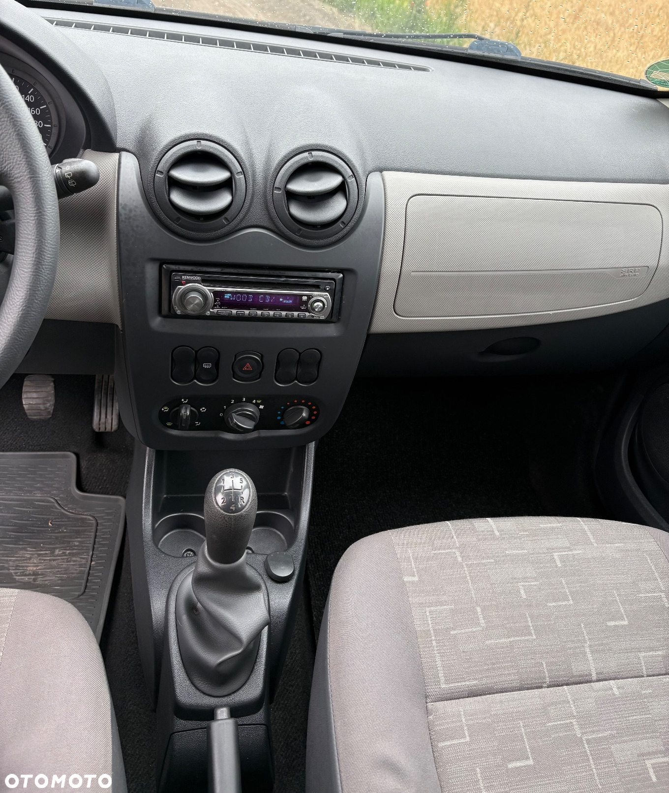 Dacia Sandero 1.4 MPI - 15