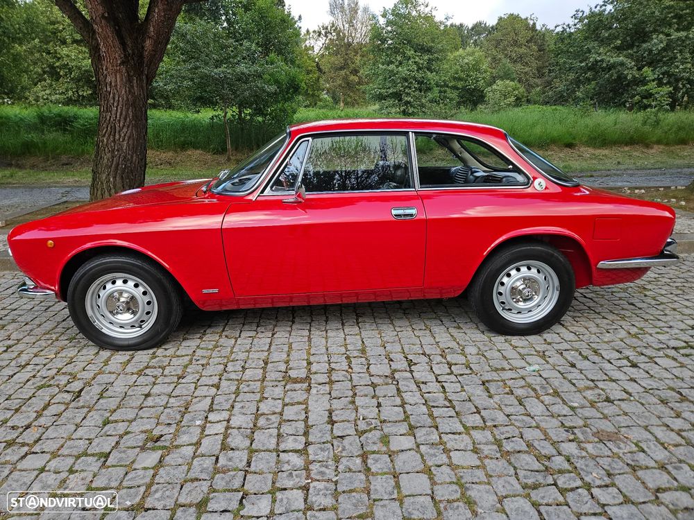 Alfa Romeo GTV - 18