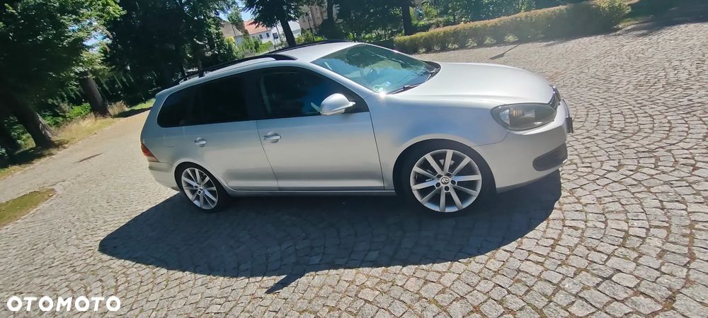 Volkswagen Golf VI 1.6 TDI BlueMot Trendline - 22