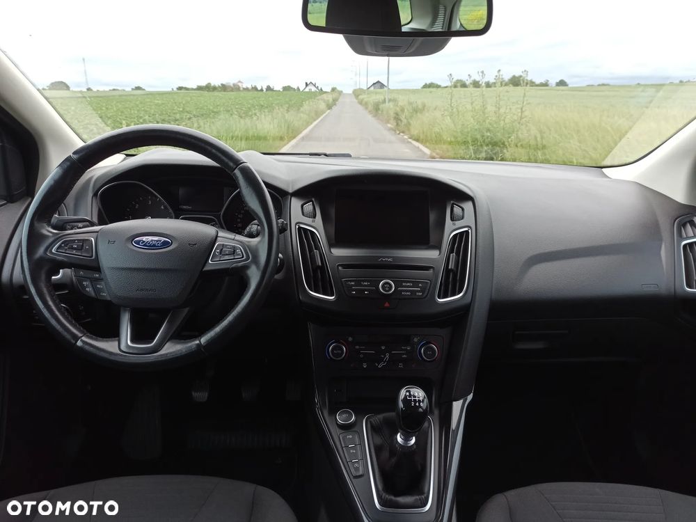 Ford Focus 1.5 TDCi Titanium ECOnetic ASS - 13