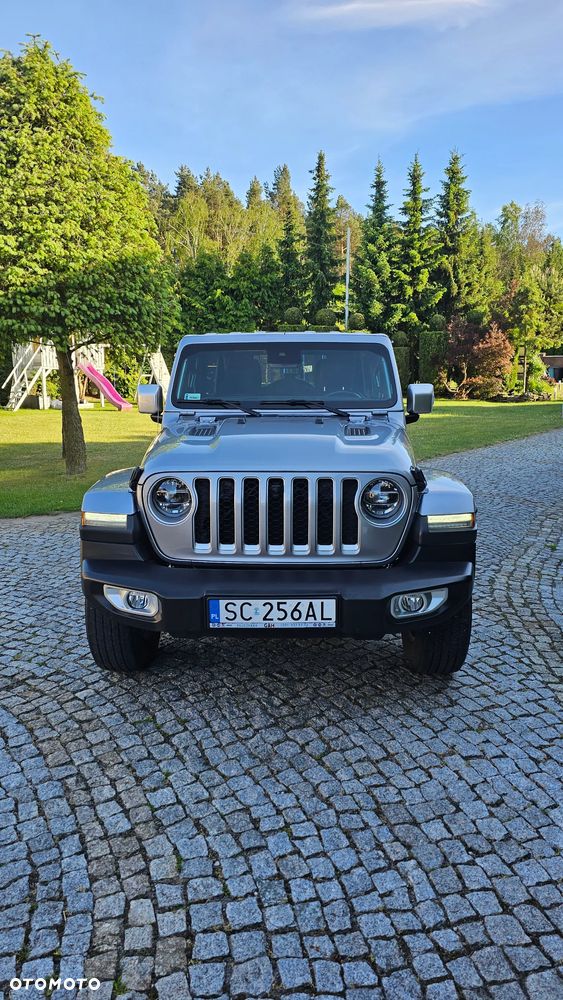 Jeep Wrangler Unlimited GME 2.0 Turbo Sahara - 2