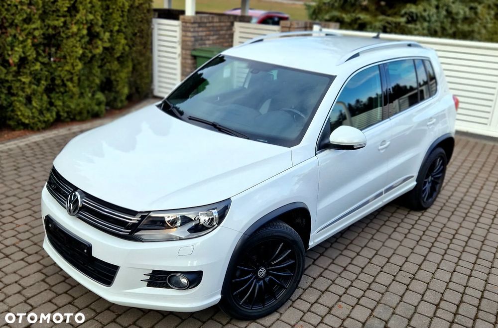 Volkswagen Tiguan 1.4 TSI 4Mot Perfectline R-Style - 1