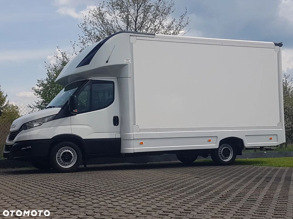 Iveco DAILY KONTENER NISKOPODŁOGOWY 4,43x2,23x2,42 SKLEP FOODTRUCK BAR KLIMA KONIOWÓZ KAMPER - 39