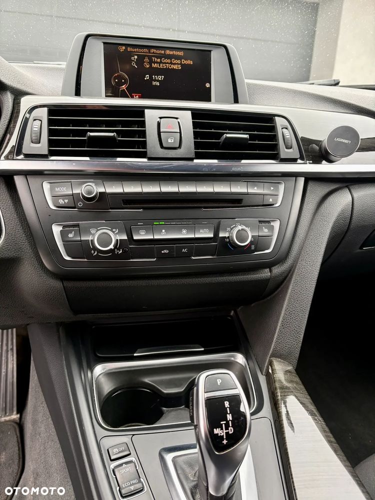 BMW Seria 3 335d xDrive Sport-Aut Sport Line - 15