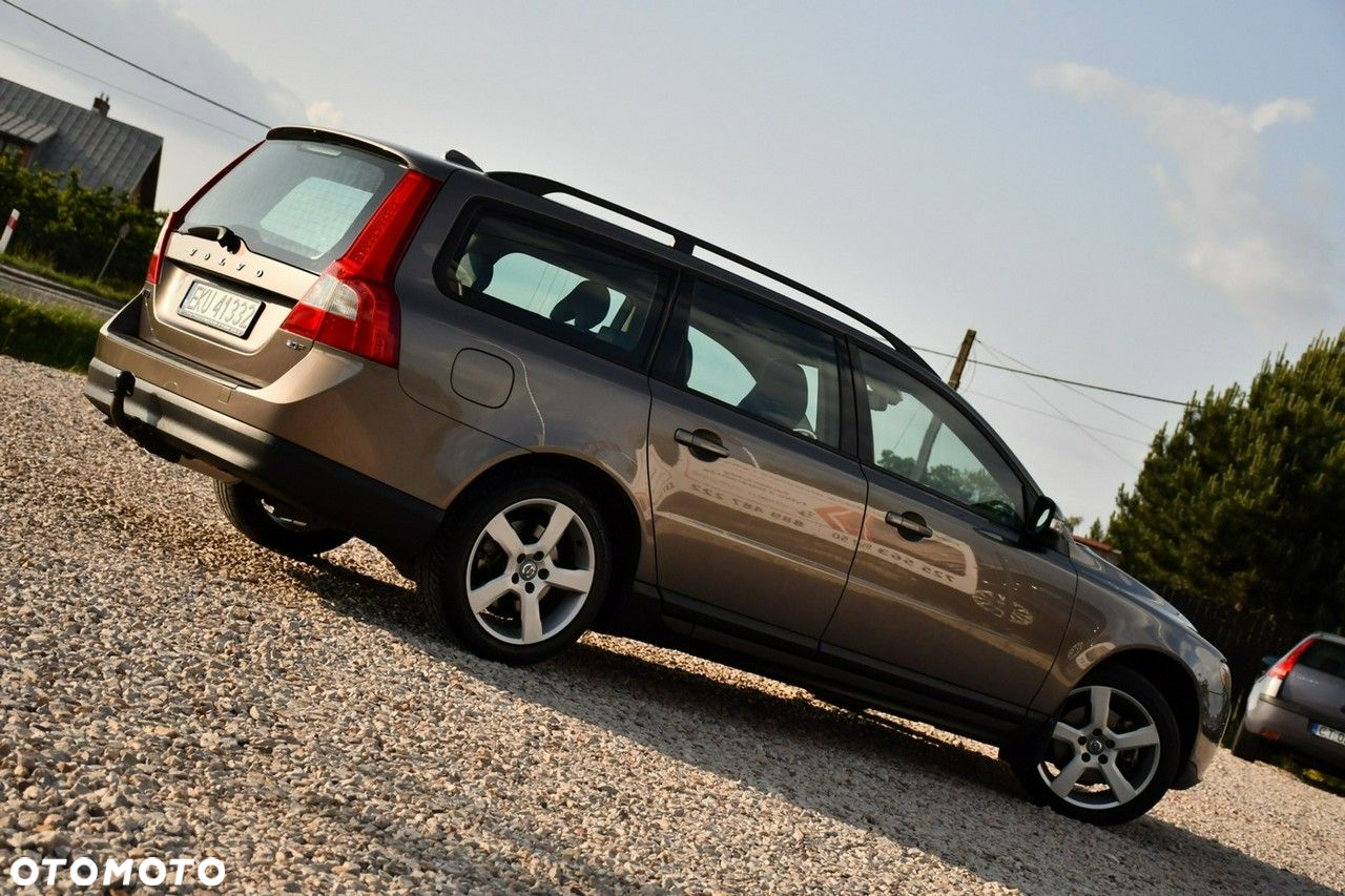 Volvo V70 - 25