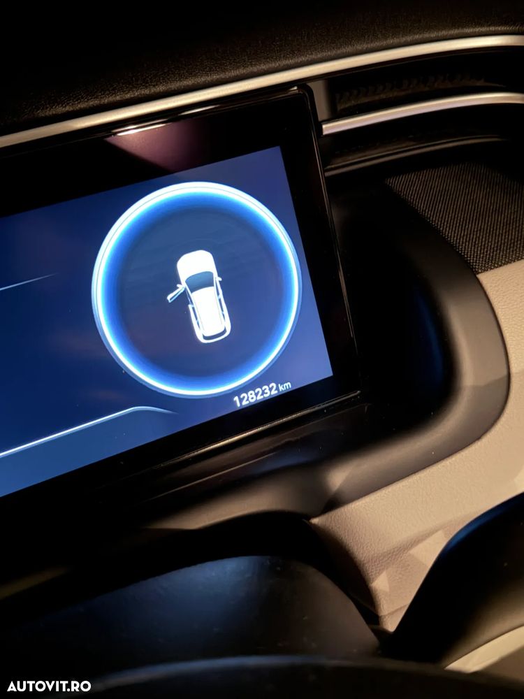 Hyundai Tucson HEV 1.6 l 230 CP 4WD 6AT Premium - 6