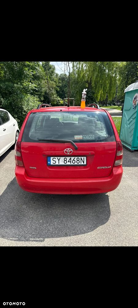 Toyota Corolla - 4