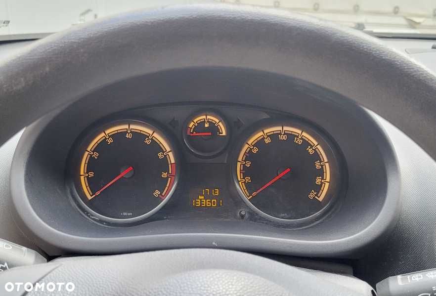 Opel Corsa - 7
