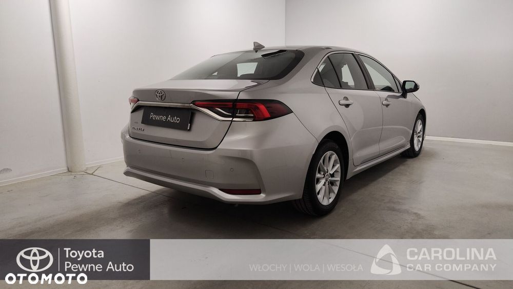 Toyota Corolla - 22