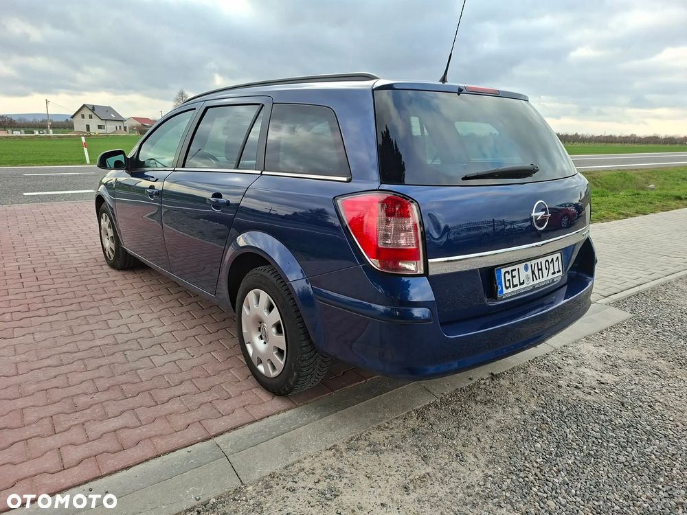 Opel Astra 1.7 CDTI DPF Edition 111 Jahre - 3