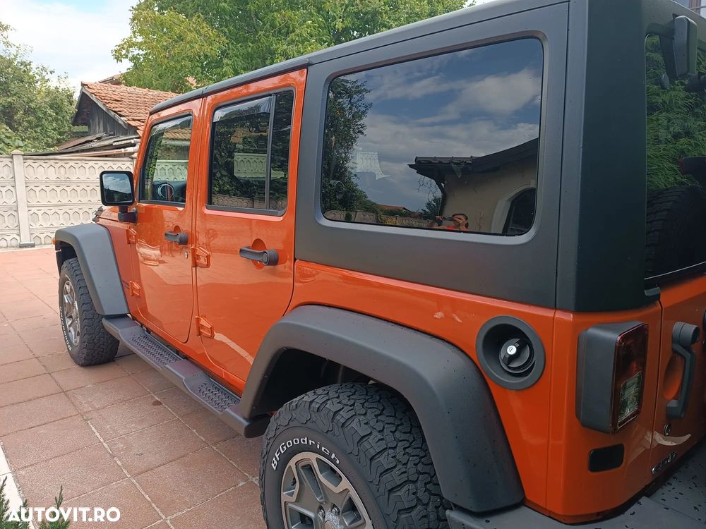 Jeep Wrangler - 11