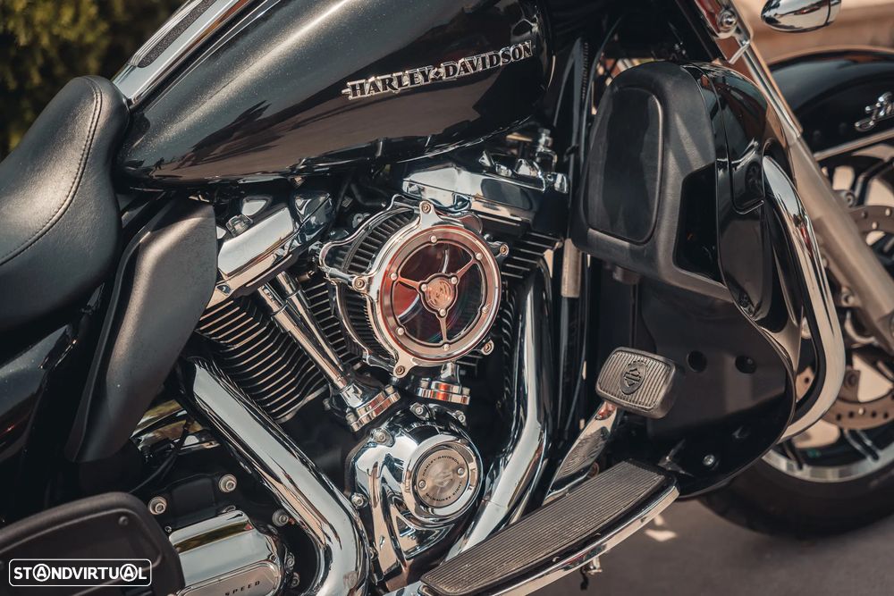 Harley-Davidson FLHT FLHTK - 8
