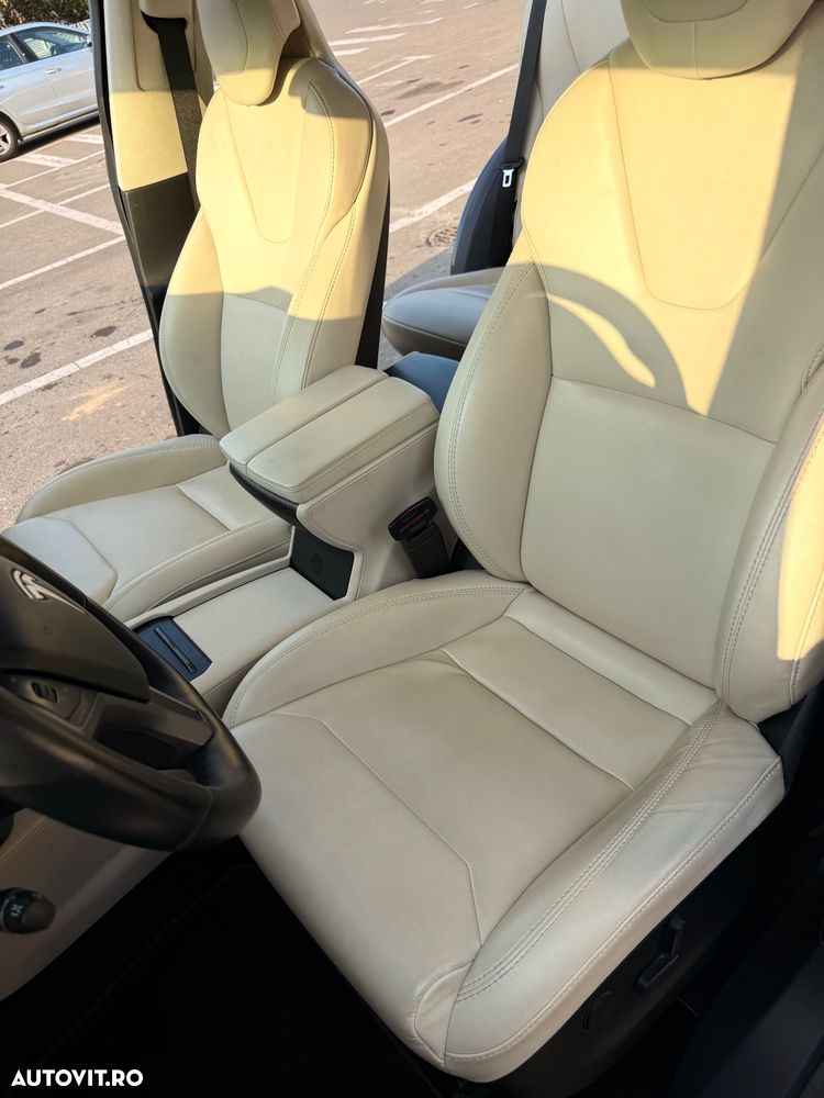 Tesla Model X P100D Allradantrieb - 10