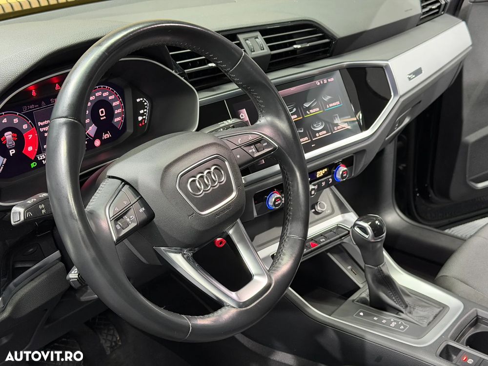 Audi Q3 35 TFSI S tronic - 11