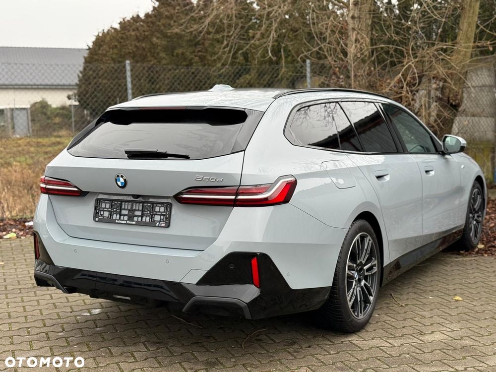 BMW Seria 5 520d - 18