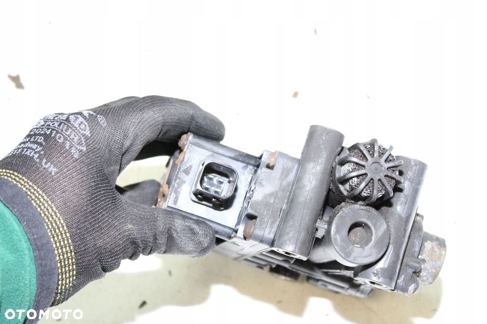 MERCEDES ACTROS MP4 ZAWÓR ECAS PODUSZEK WABCO 0013271425 - 6