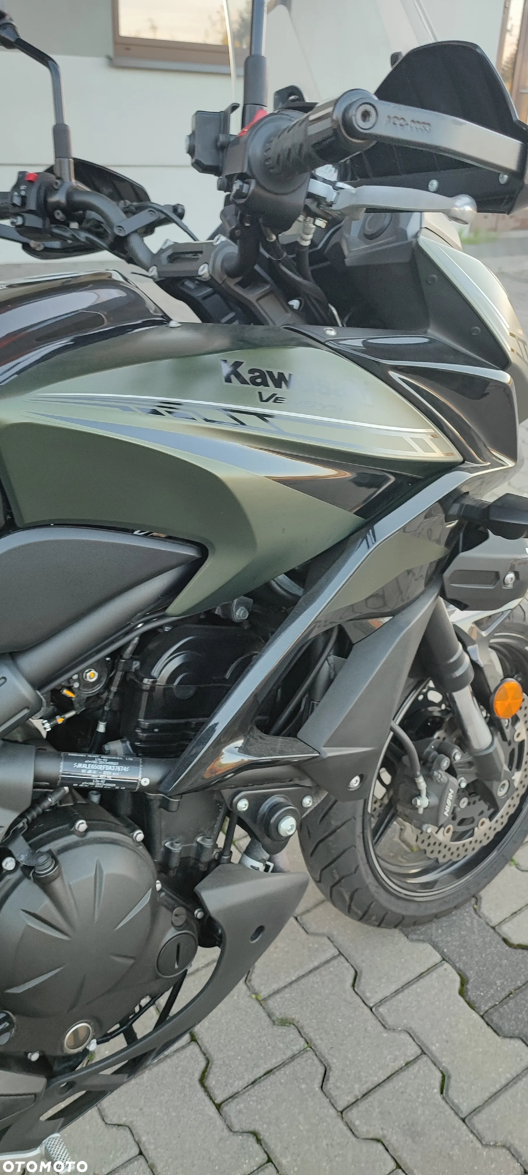 Kawasaki Versys 650 - 11