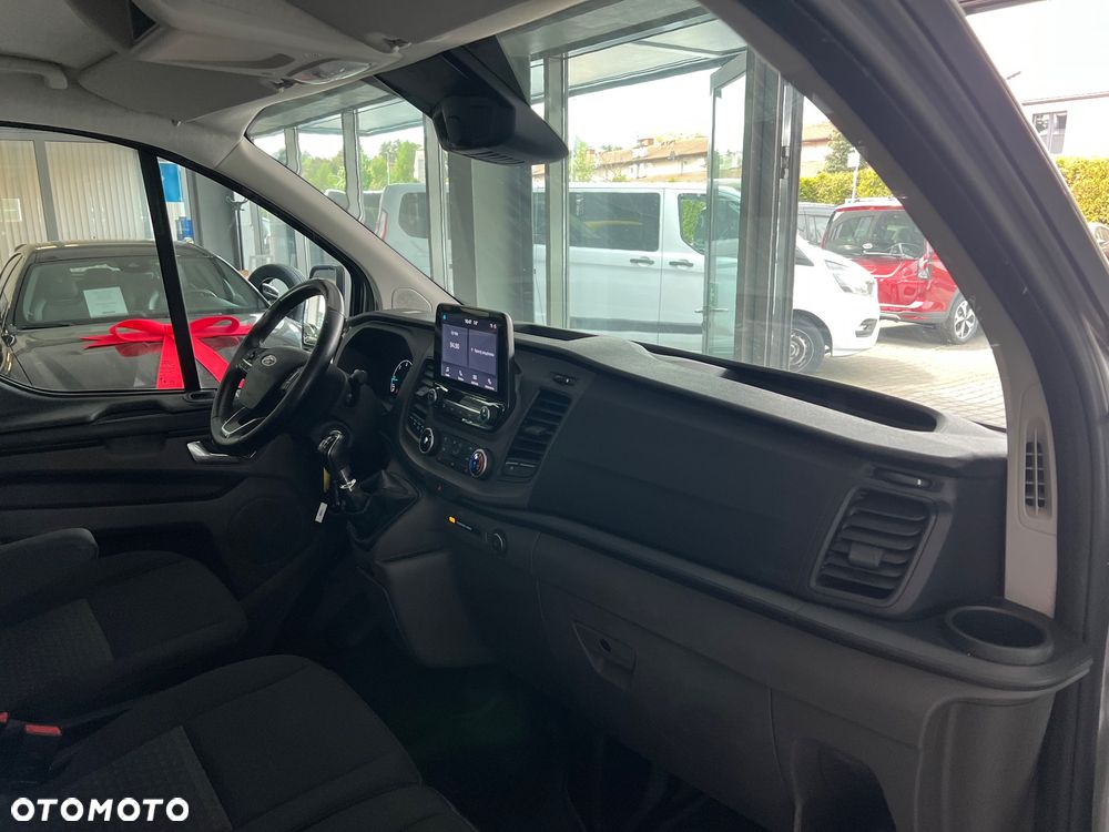 Ford Transit Custom - 37