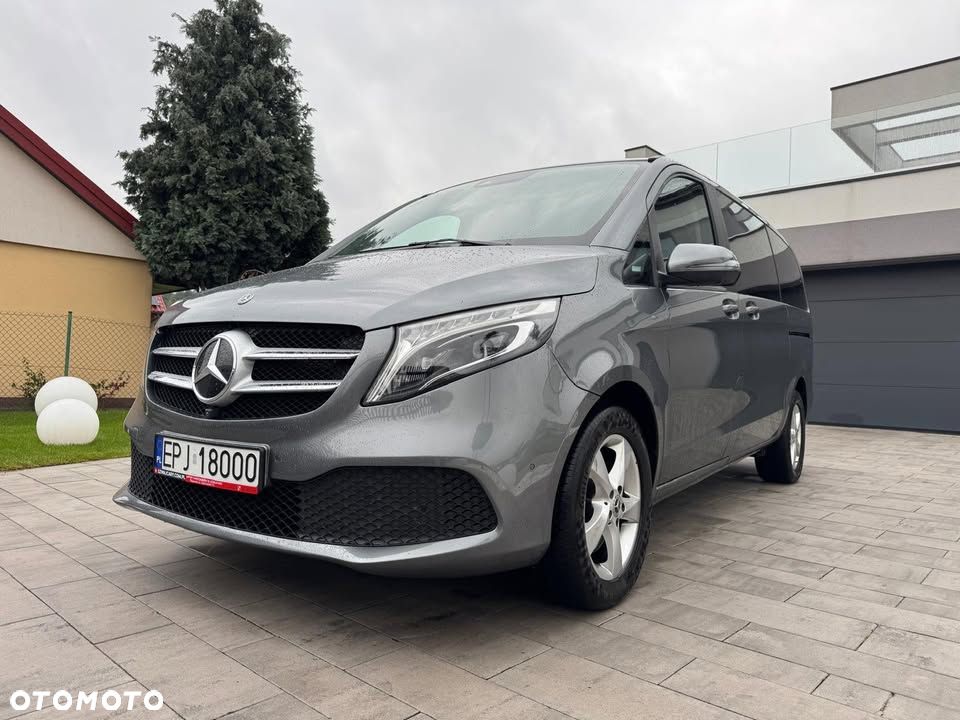 Mercedes-Benz Klasa V 300 d lang 4Matic 9G-TRONIC Avantgarde Edition Edition 19 - 1