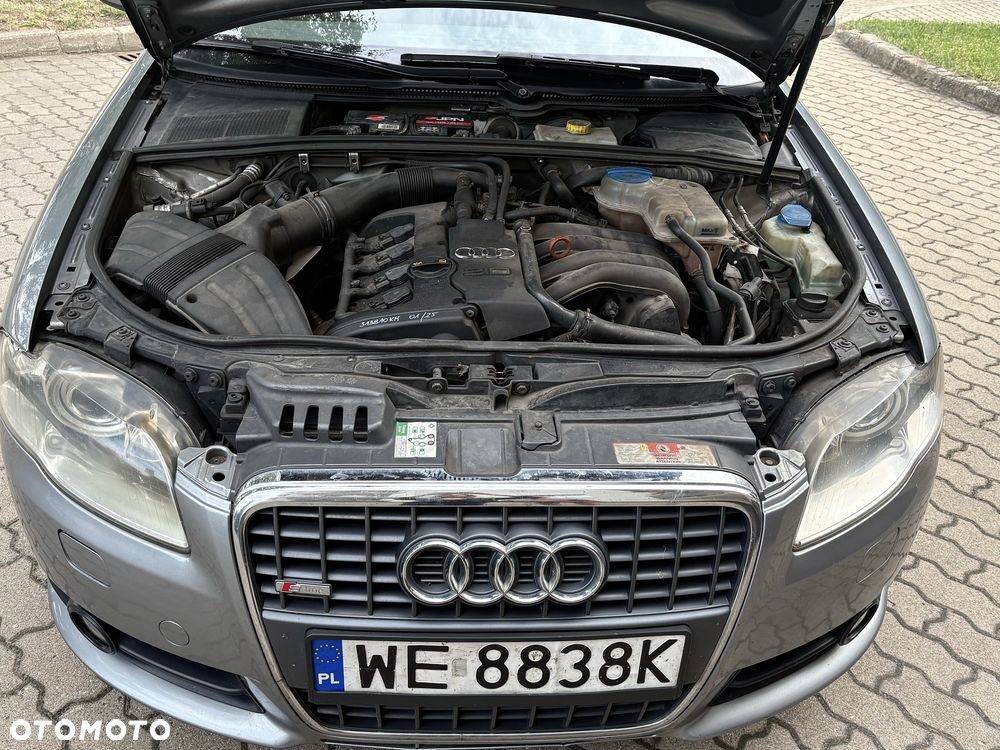 Audi A4 Limousine - 13