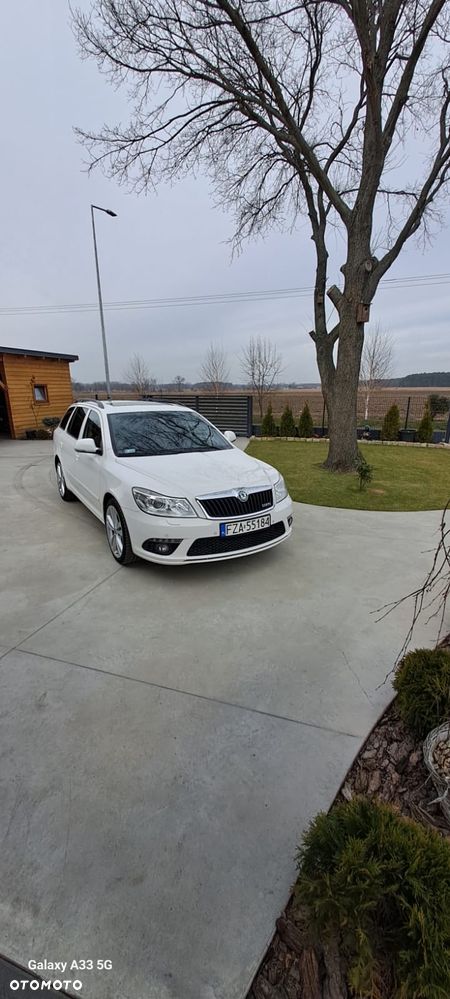 Skoda Octavia 2.0 TDI CR DPF RS - 1