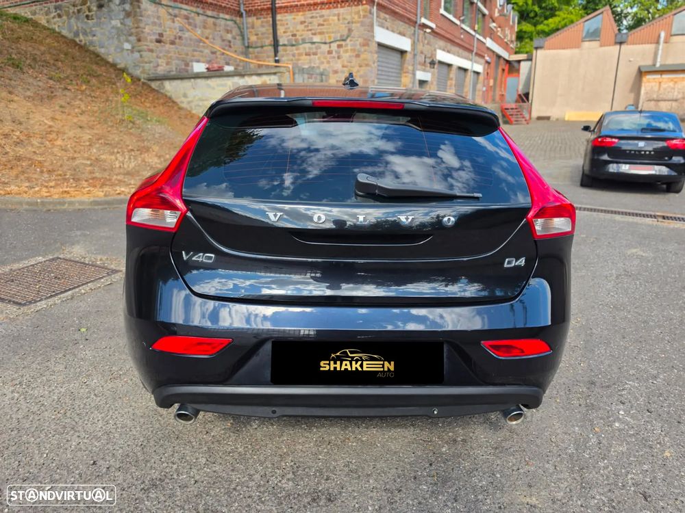 Volvo V40 D4 Summum - 5